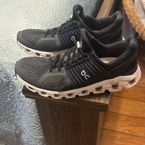 On Cloud Running Women’s Black and White Athletic Shoes